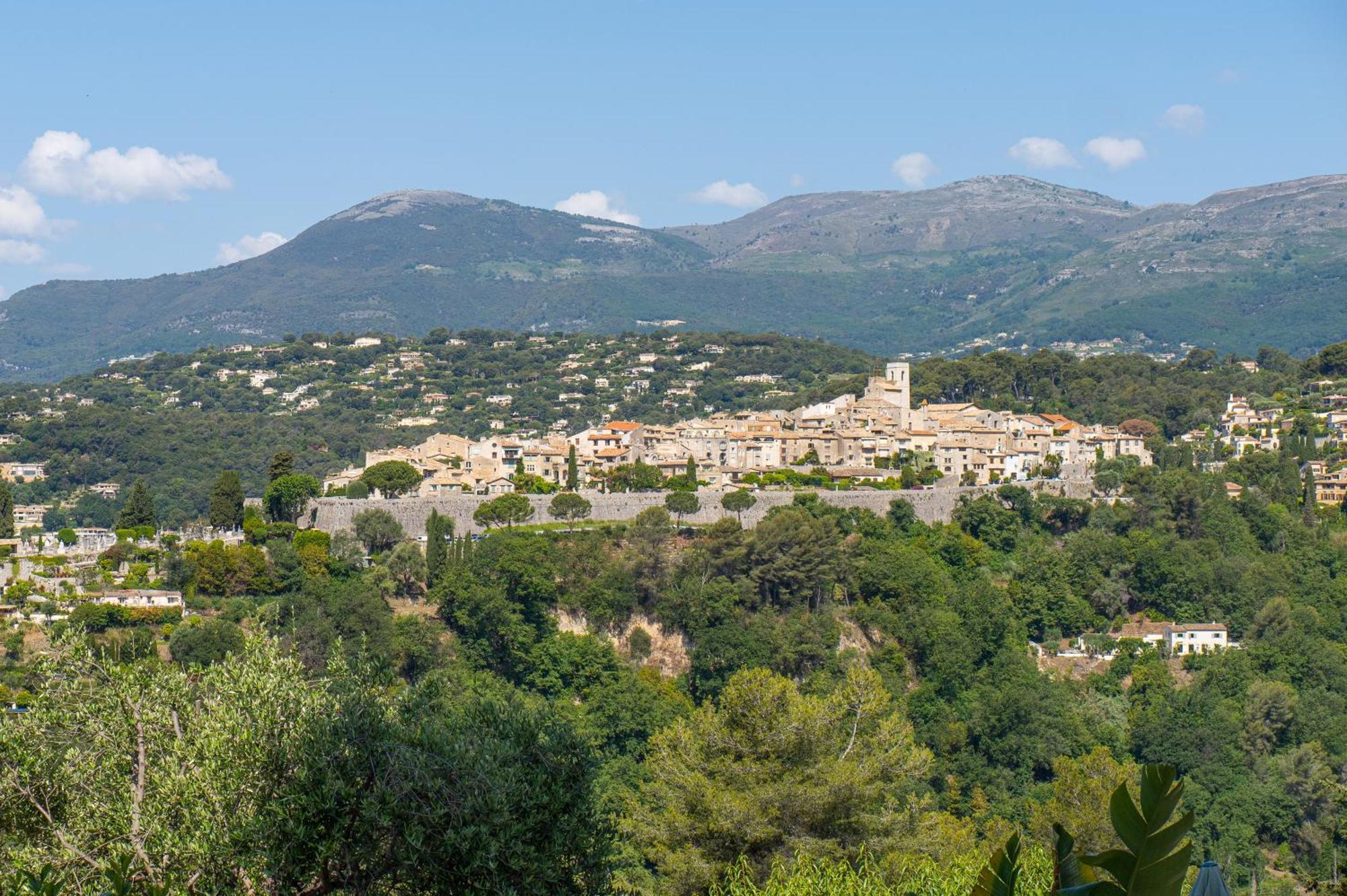 Les Yuccas -Maison Neuve Avec Un Jardin A Saint Paul De Vence Exterior foto